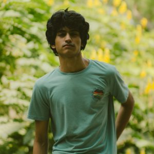 OLD NAVY TEE